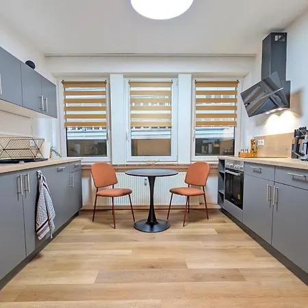 アパート Westersuites - Firebird - 3br Zentral Terrasse Wlan 7 Betten Waschtrockner ブレーメン
