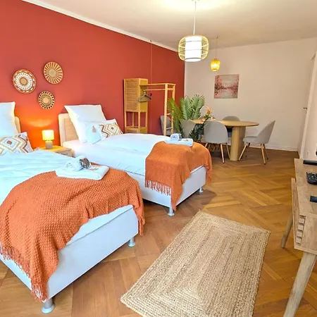 Westersuites - Firebird - 3br Zentral Terrasse Wlan 7 Betten Waschtrockner *