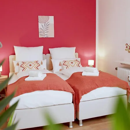 Westersuites - Firebird - 3br Zentral Terrasse Wlan 7 Betten Waschtrockner Brémy